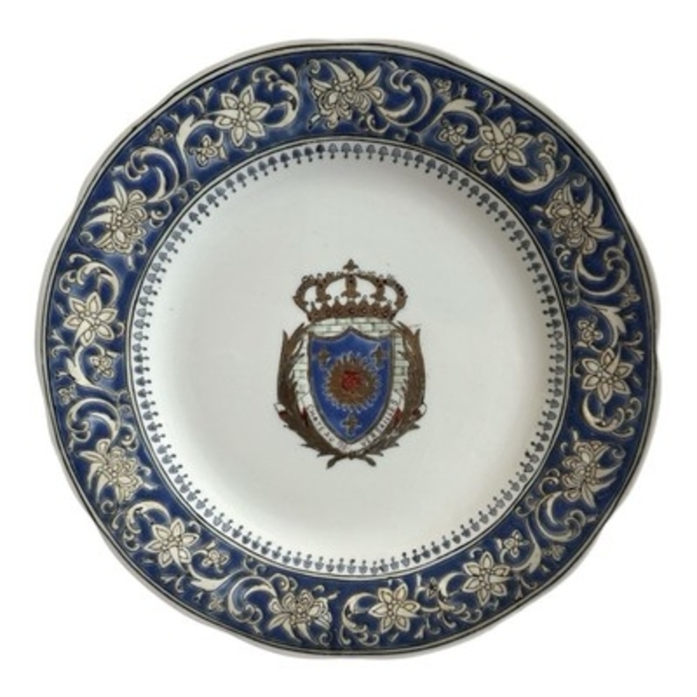 Vintage Porcelain Plate Château de Versailles Crest Textured Decorative Plate - Picture 5 of 7